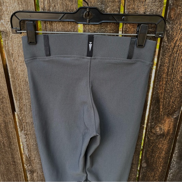 Kerrits Microcord Ribbed Knit Extended Knee Patch Bootcut Riding Pant Sz XS - Picture 4 of 14